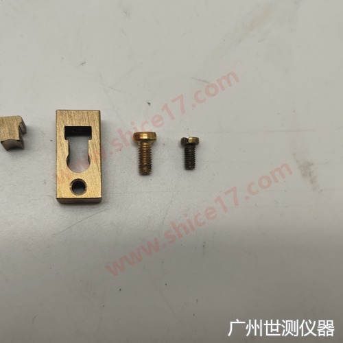 DIN-VDE0620-1 Bild49b温升试验夹紧装置非实心插销